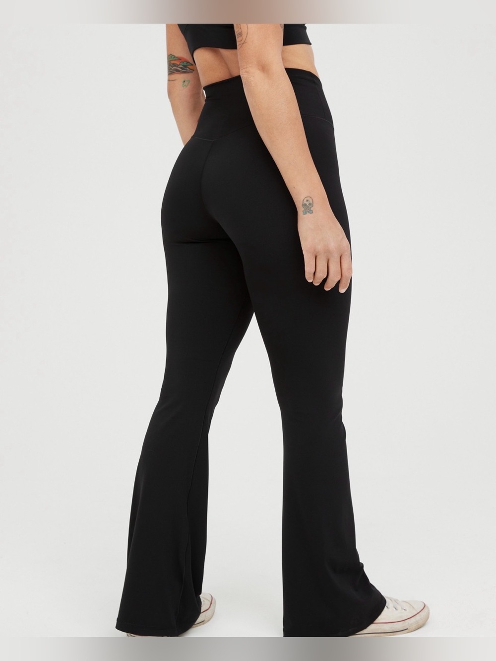 Aerie Real Me High Waisted Crossover Leggings Black Size Small